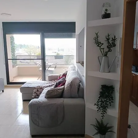 Duplex Con Piscina En *