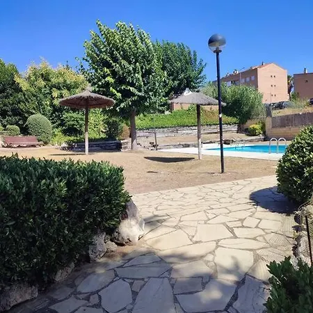 Apartment Duplex Con Piscina En Rubi