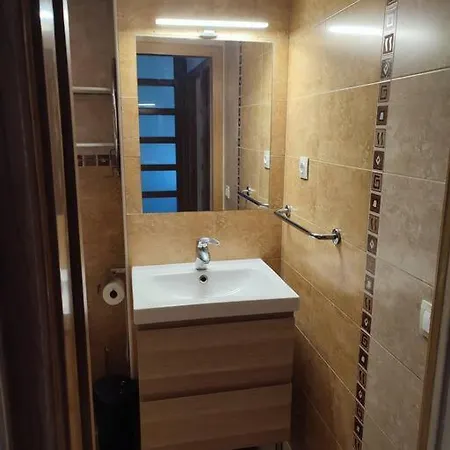 Duplex Con Piscina En *