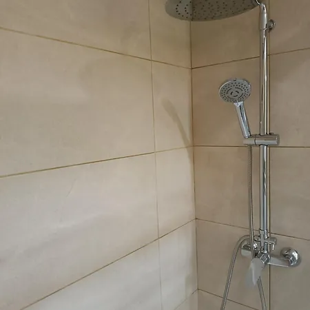 Duplex Con Piscina En