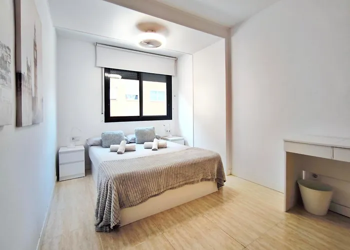 Duplex Con Piscina En Appartamento Rubí