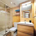 Duplex Con Piscina En *