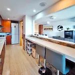 Duplex Con Piscina En רובי