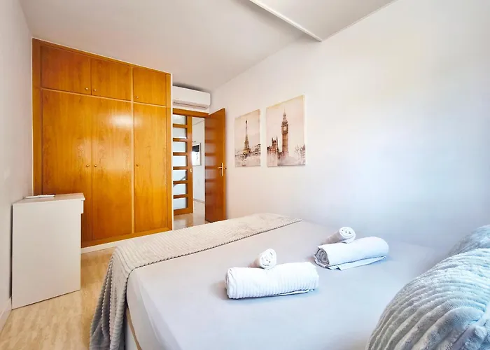 Duplex Con Piscina En *